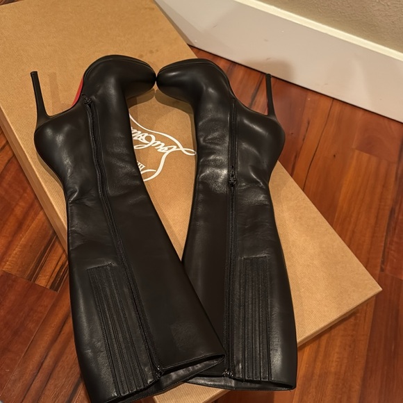 Christian Louboutin Botalili 120 Callf Black Leather Knee-High Boots - Picture 11 of 14